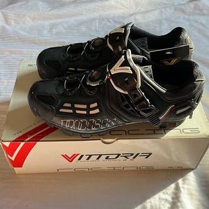 Vittoria Cycle shoes, Rock Mtb, US 8